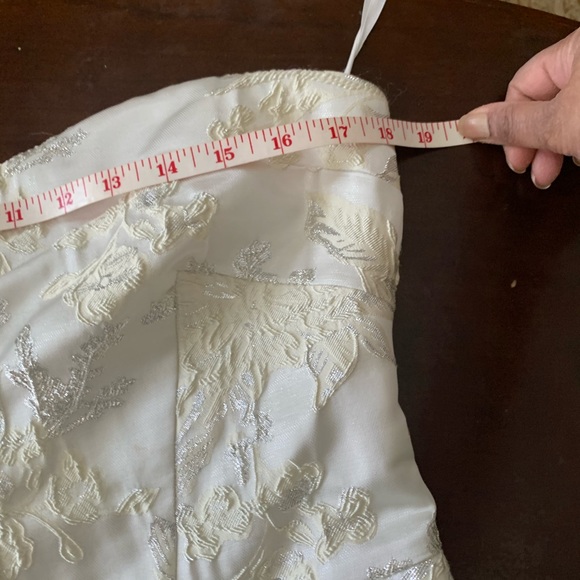 RW&CO SZ12-Strapless Dress - Picture 6 of 14